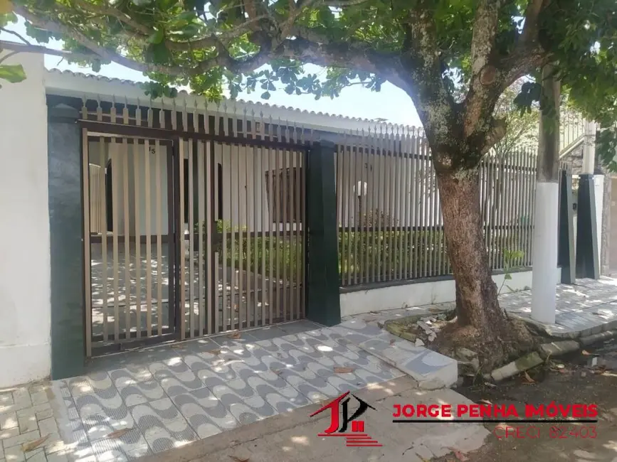 Foto 1 de Casa com 3 quartos à venda, 200m2 em Itanhaem - SP