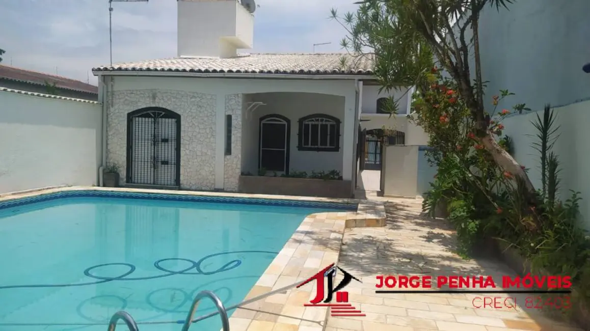 Foto 2 de Casa com 3 quartos à venda, 200m2 em Itanhaem - SP