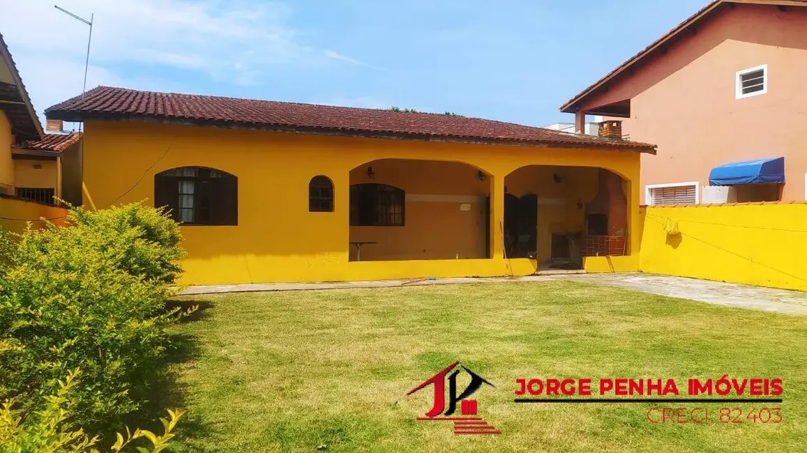 Foto 1 de Casa com 2 quartos à venda, 375m2 em Itanhaem - SP