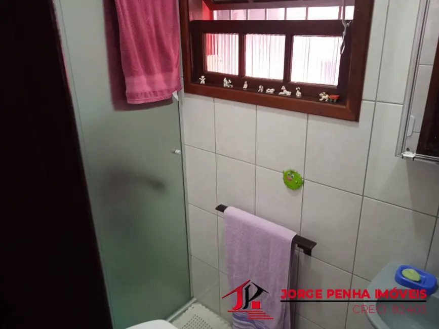 Foto 8 de Casa com 2 quartos à venda, 125m2 em Itanhaem - SP