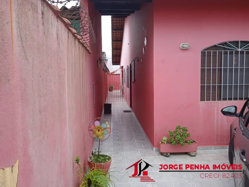 Foto 1 de Casa com 2 quartos à venda, 125m2 em Itanhaem - SP