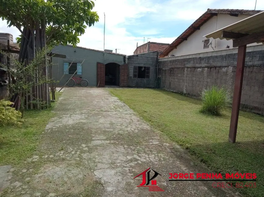 Foto 1 de Casa com 1 quarto à venda, 53m2 em Itanhaem - SP