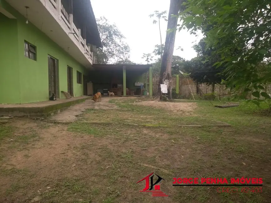 Chácara com 4 quartos à venda, 200m2 em Itanhaem - SP - imagem 9 Foto 9 de Chácara com 4 quartos à venda, 200m2 em Itanhaem - SP
