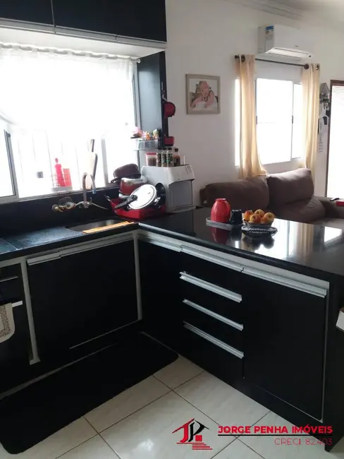 Foto 5 de Casa com 2 quartos à venda, 80m2 em Itanhaem - SP