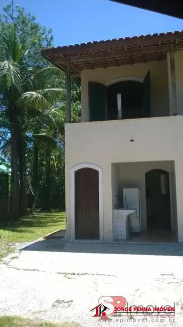 Sobrado com 4 quartos à venda, 230m2 em Itanhaem - SP - imagem 5 Foto 5 de Sobrado com 4 quartos à venda, 230m2 em Itanhaem - SP