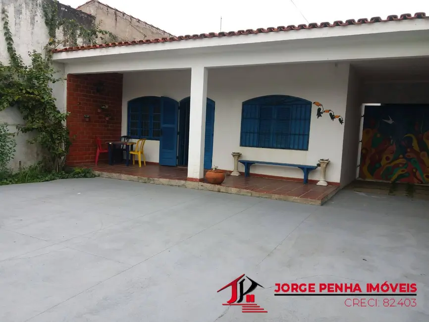 Foto 4 de Casa com 2 quartos à venda, 200m2 em Itanhaem - SP