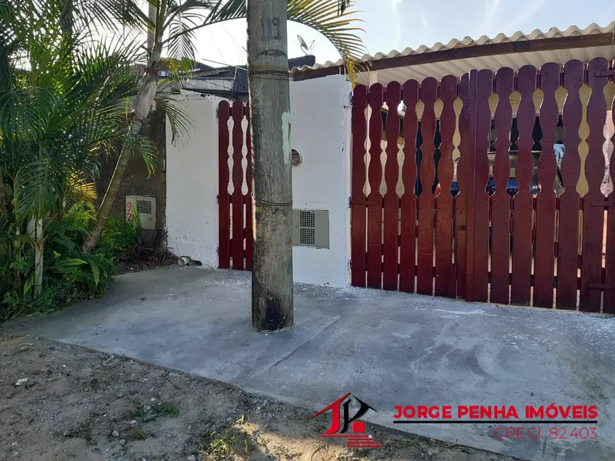 Foto 1 de Casa com 2 quartos à venda, 70m2 em Itanhaem - SP