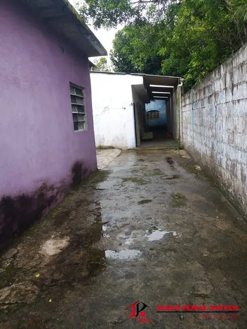 Foto 2 de Casa com 1 quarto à venda e para alugar, 45m2 em Itanhaem - SP