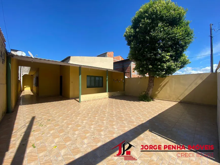 Foto 1 de Casa com 5 quartos à venda em Itanhaem - SP