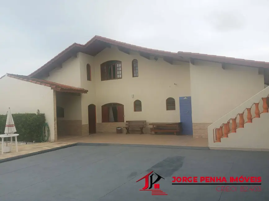 Foto 1 de Casa com 3 quartos à venda em Itanhaem - SP