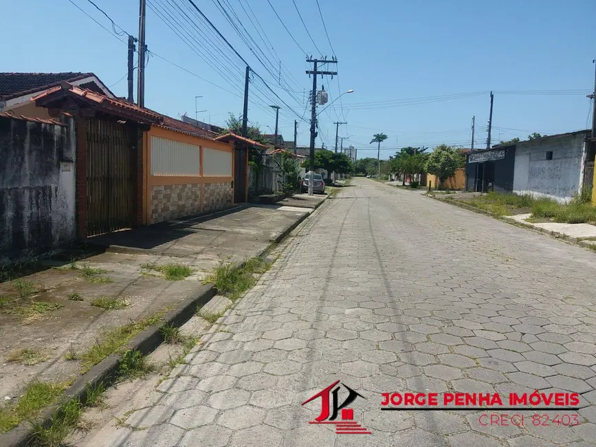 Foto 1 de Casa com 2 quartos à venda em Itanhaem - SP