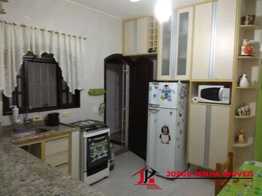 Foto 8 de Casa com 2 quartos à venda, 150m2 em Itanhaem - SP