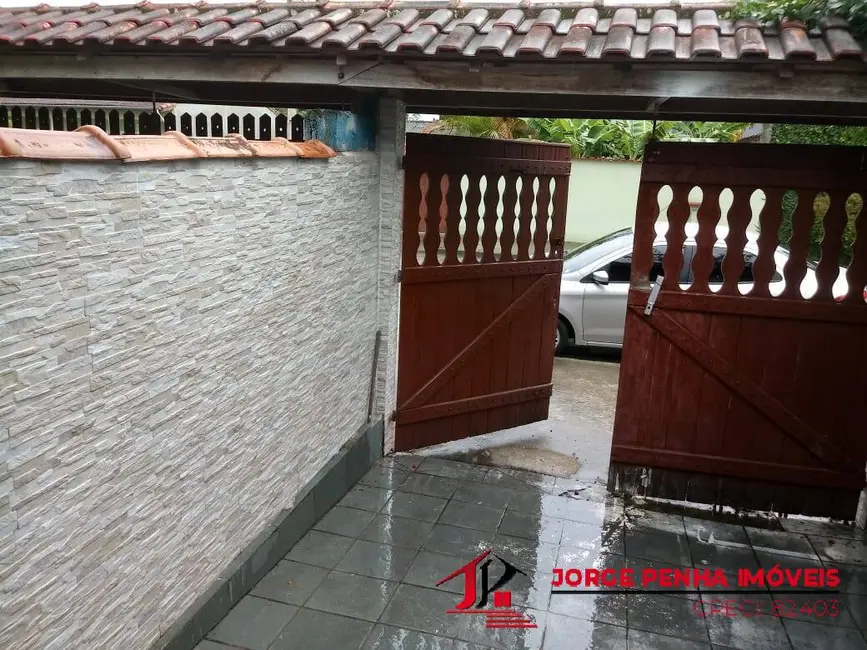 Foto 3 de Casa com 2 quartos à venda, 180m2 em Itanhaem - SP