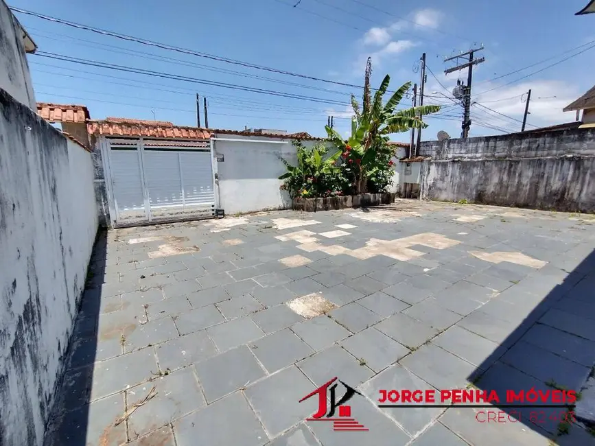 Foto 7 de Casa com 2 quartos à venda, 90m2 em Mongagua - SP