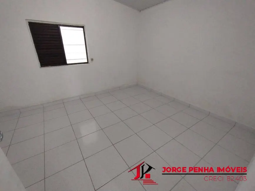 Foto 9 de Casa com 2 quartos à venda, 90m2 em Mongagua - SP
