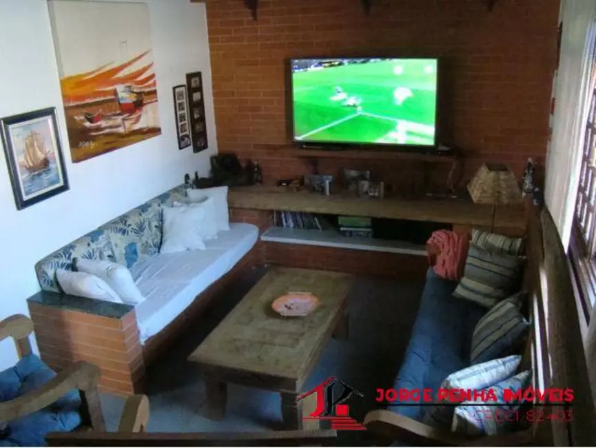 Casa com 2 quartos à venda, 250m2 em Praia Grande - SP - imagem 4 Foto 4 de Casa com 2 quartos à venda, 250m2 em Praia Grande - SP