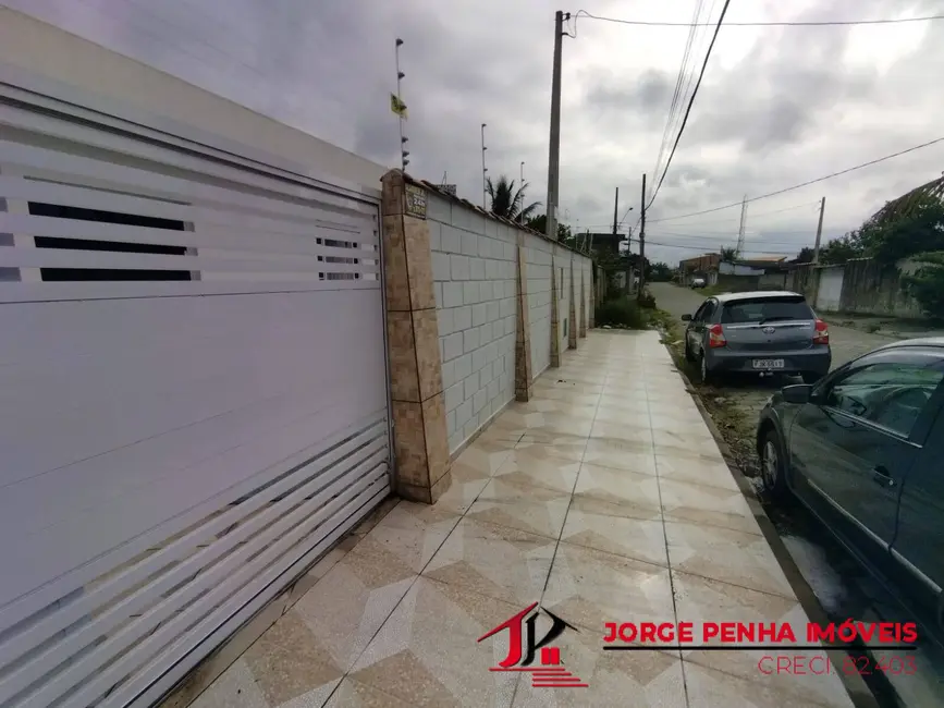 Foto 1 de Casa com 2 quartos à venda, 150m2 em Itanhaem - SP