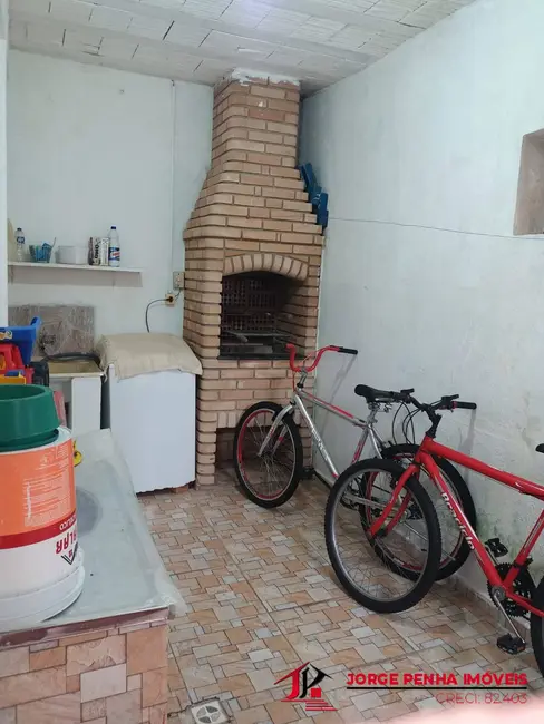 Foto 9 de Casa com 2 quartos à venda, 68m2 em Itanhaem - SP