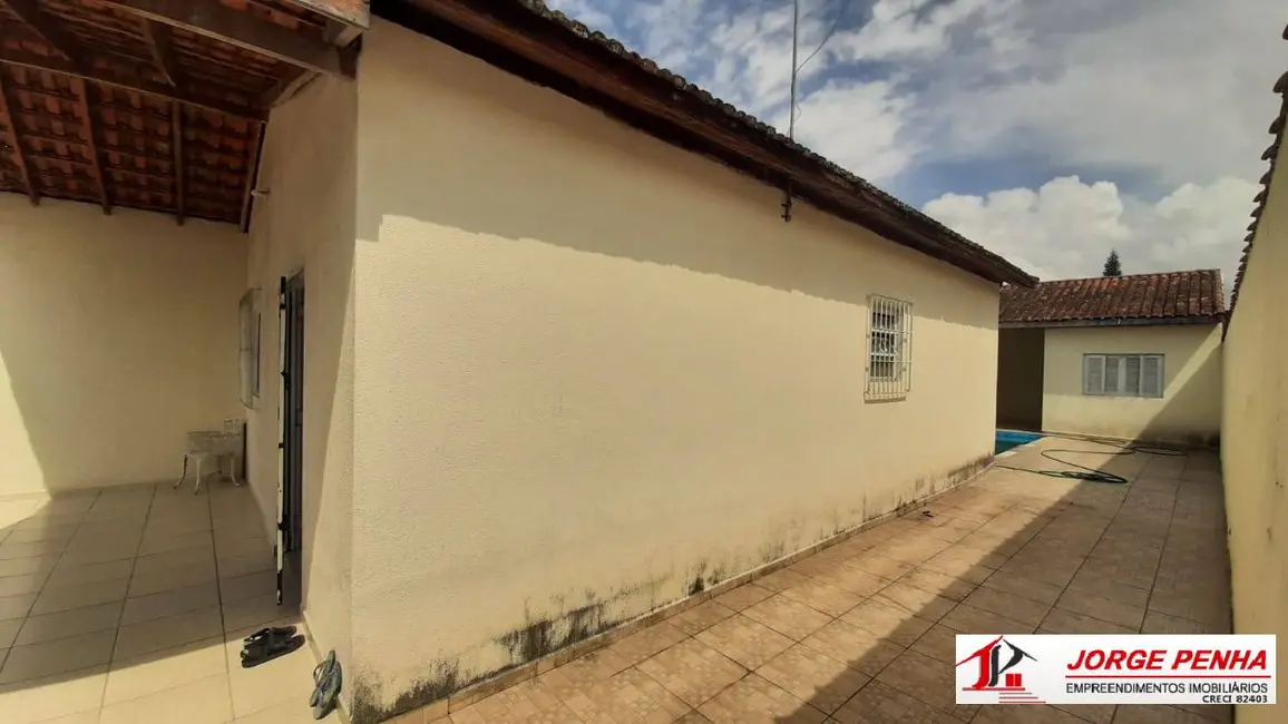 Foto 4 de Casa com 2 quartos à venda, 140m2 em Itanhaem - SP