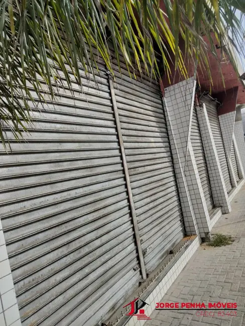 Sala Comercial para alugar, 550m2 em Centro, Itanhaem - SP - imagem 2 Foto 2 de Sala Comercial para alugar, 550m2 em Centro, Itanhaem - SP