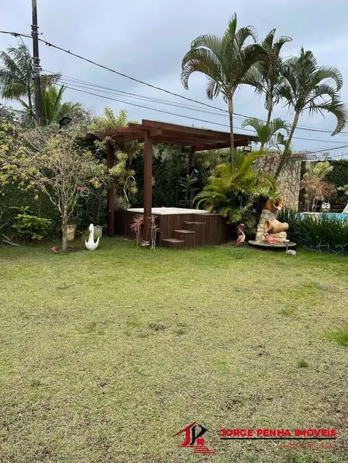 Foto 3 de Casa com 4 quartos à venda, 490m2 em Itanhaem - SP