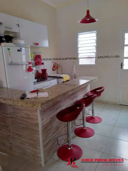 Casa de Condomínio com 2 quartos à venda em Itanhaem - SP - imagem 3 Foto 3 de Casa de Condomínio com 2 quartos à venda em Itanhaem - SP