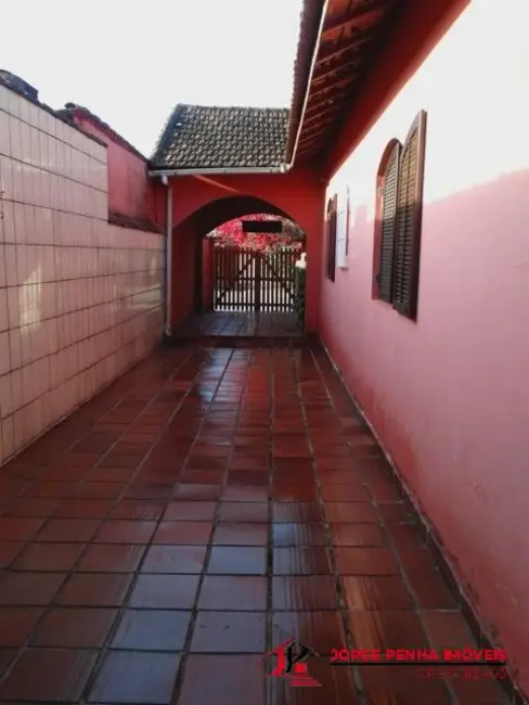 Foto 5 de Casa com 3 quartos à venda, 300m2 em Itanhaem - SP