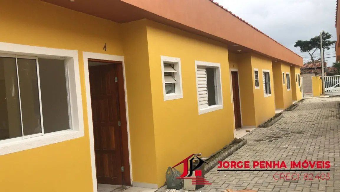 Foto 2 de Casa com 2 quartos à venda em Itanhaem - SP
