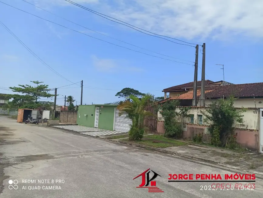 Foto 1 de Terreno / Lote à venda, 400m2 em Itanhaem - SP