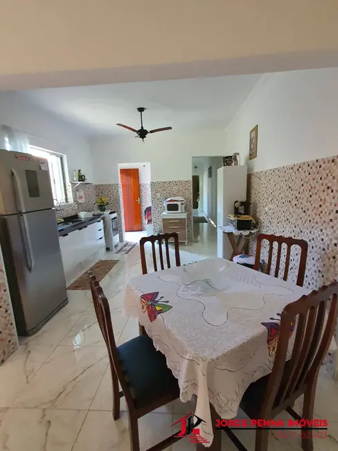 Foto 4 de Casa com 2 quartos à venda, 132m2 em Itanhaem - SP