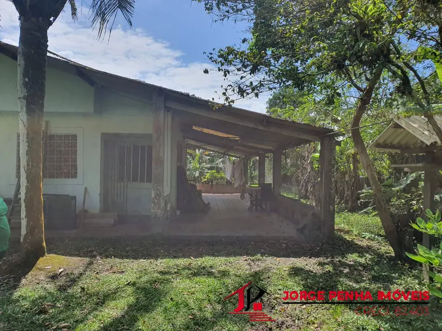 Casa com 3 quartos à venda, 2000m2 em Itanhaem - SP - imagem 4 Foto 4 de Casa com 3 quartos à venda, 2000m2 em Itanhaem - SP