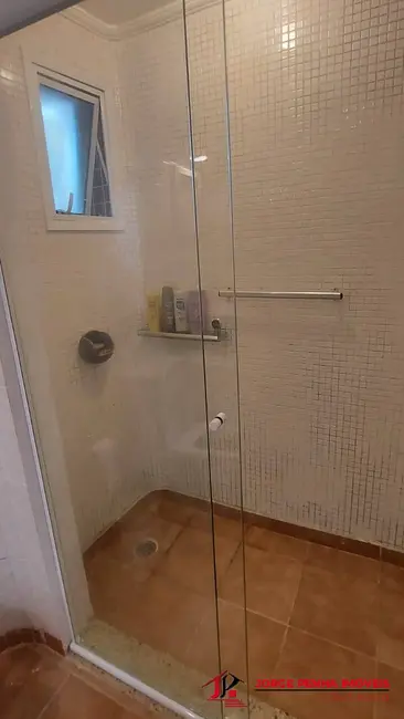 Apartamento com 2 quartos à venda e para alugar, 100m2 em Itanhaem - SP - imagem 6 Foto 6 de Apartamento com 2 quartos à venda e para alugar, 100m2 em Itanhaem - SP