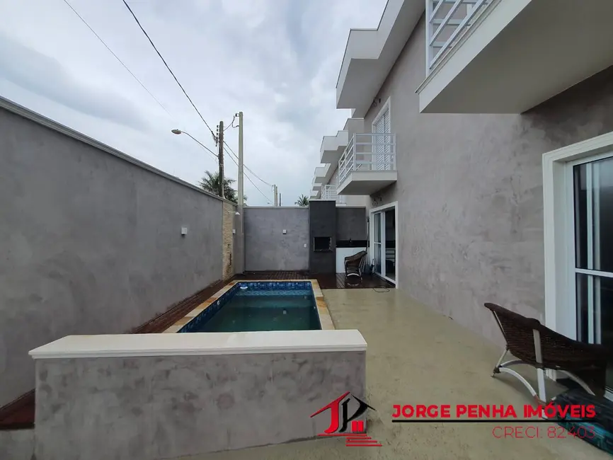 Foto 4 de Casa com 3 quartos à venda em Itanhaem - SP