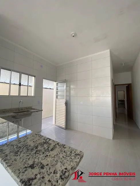 Casa com 2 quartos à venda, 125m2 em Itanhaem - SP - imagem 4 Foto 4 de Casa com 2 quartos à venda, 125m2 em Itanhaem - SP