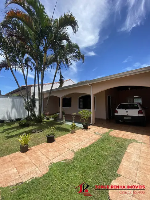 Foto 1 de Casa com 3 quartos à venda em Itanhaem - SP