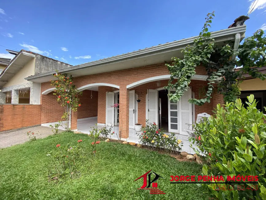 Foto 2 de Casa com 3 quartos à venda em Itanhaem - SP