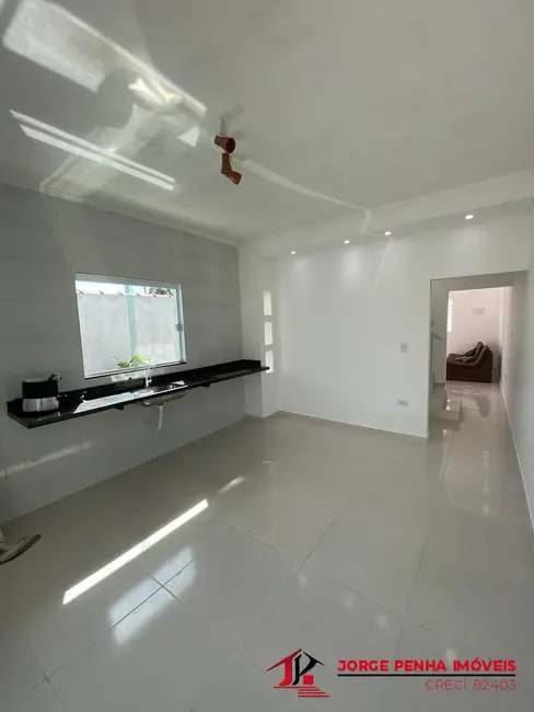 Foto 2 de Casa com 2 quartos à venda em Itanhaem - SP