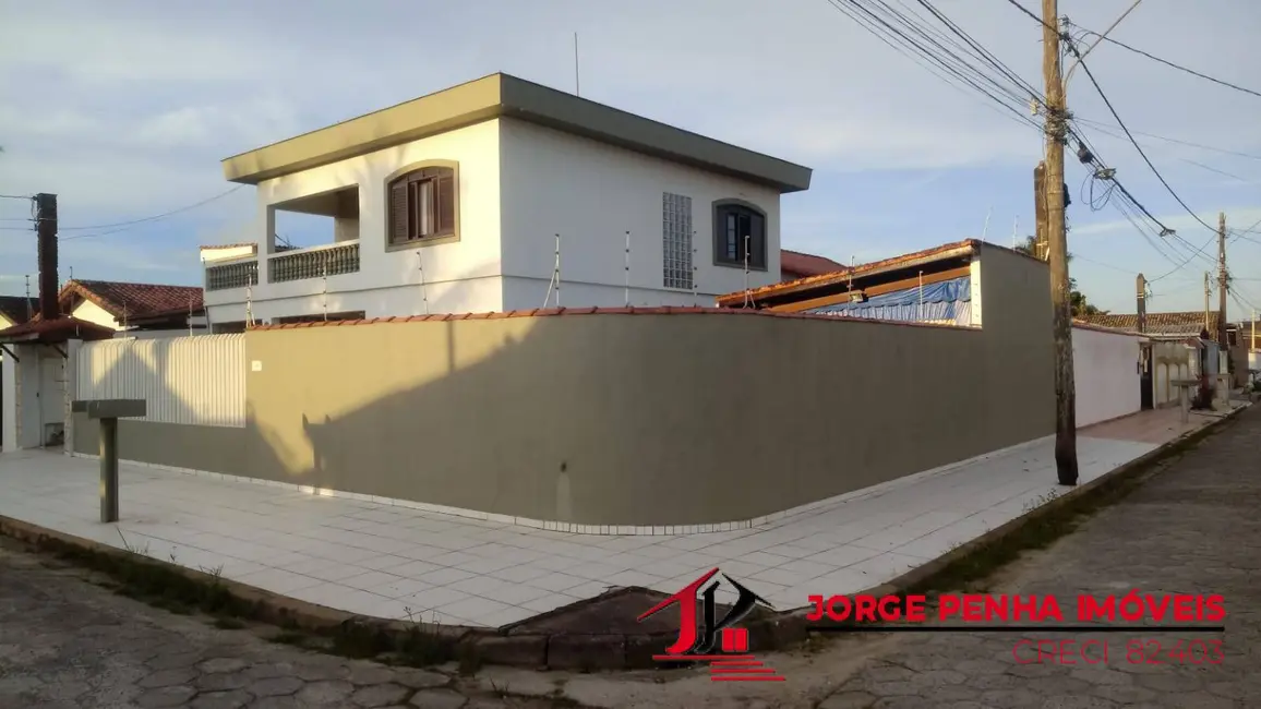 Foto 3 de Casa com 3 quartos à venda, 256m2 em Itanhaem - SP
