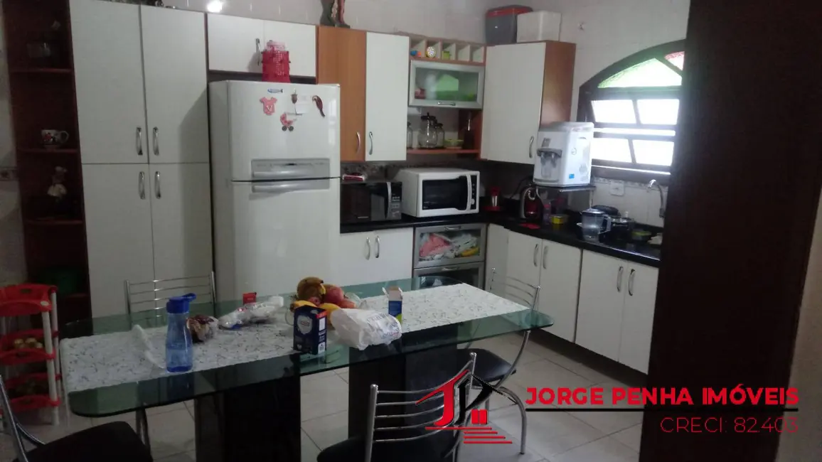 Foto 9 de Casa com 3 quartos à venda, 256m2 em Itanhaem - SP