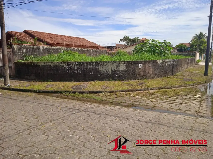 Foto 2 de Terreno / Lote à venda, 343m2 em Itanhaem - SP