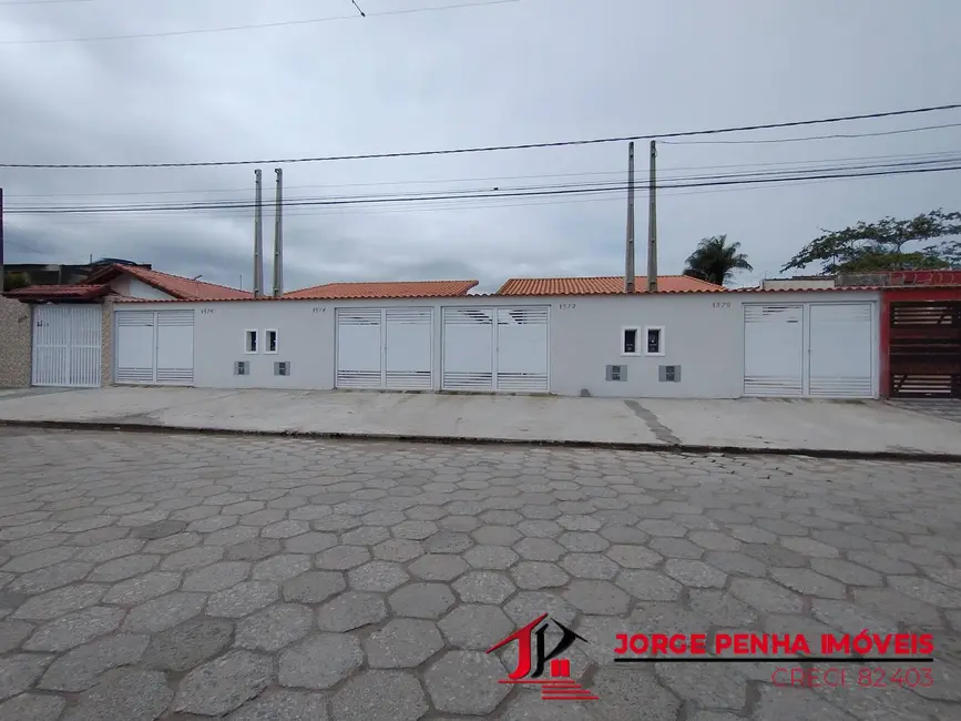 Foto 1 de Casa com 2 quartos à venda em Itanhaem - SP