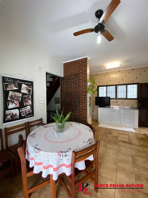 Foto 3 de Casa com 3 quartos à venda em Itanhaem - SP