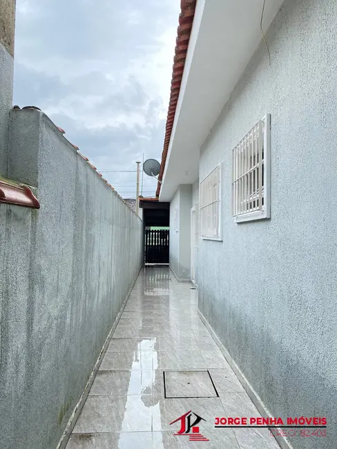 Foto 3 de Casa com 2 quartos à venda em Itanhaem - SP