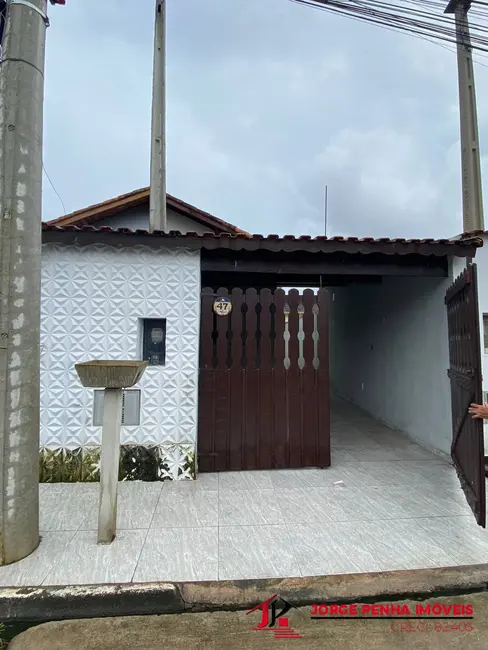 Foto 1 de Casa com 2 quartos à venda em Itanhaem - SP