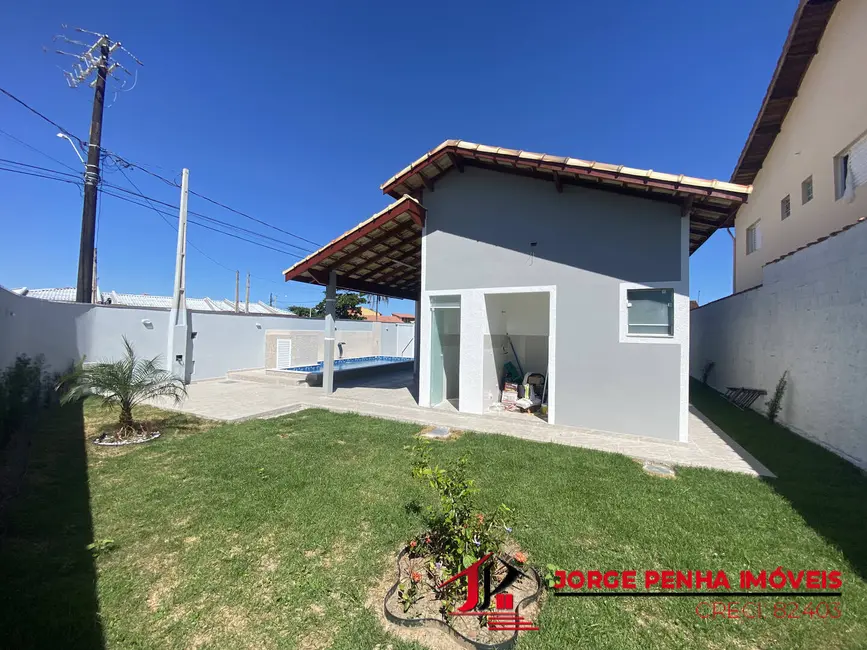 Casa com 3 quartos à venda em Itanhaem - SP - imagem 6 Foto 6 de Casa com 3 quartos à venda em Itanhaem - SP