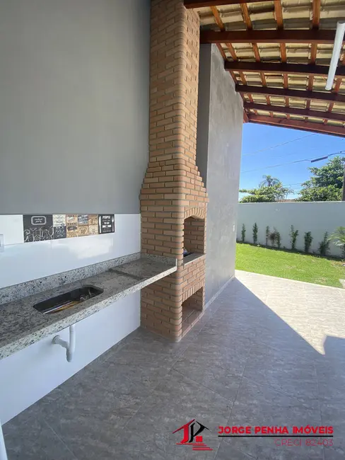 Casa com 3 quartos à venda em Itanhaem - SP - imagem 3 Foto 3 de Casa com 3 quartos à venda em Itanhaem - SP