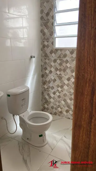 Foto 4 de Casa com 2 quartos à venda em Itanhaem - SP