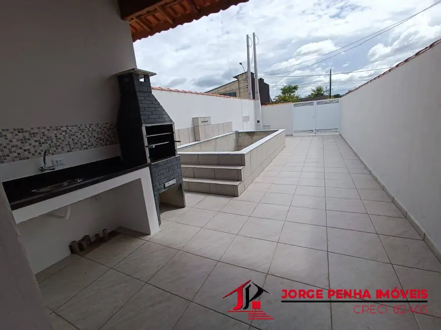 Foto 4 de Casa com 2 quartos à venda em Itanhaem - SP