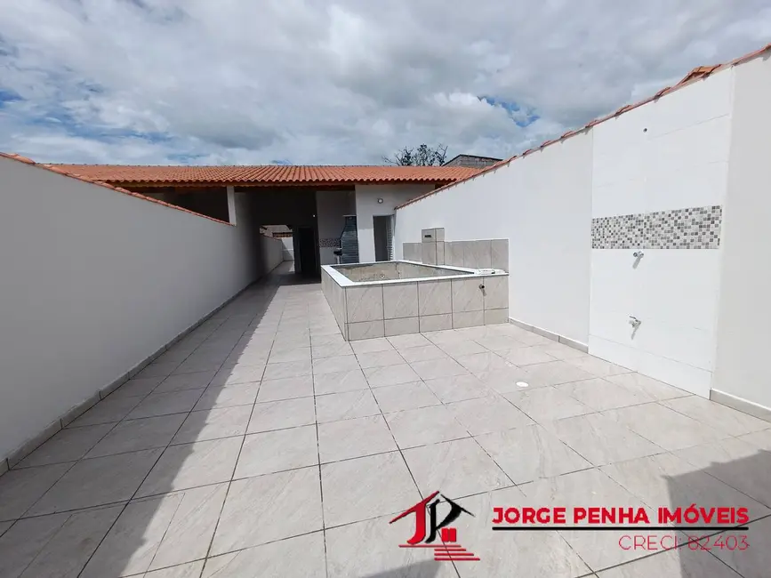 Foto 1 de Casa com 2 quartos à venda em Itanhaem - SP