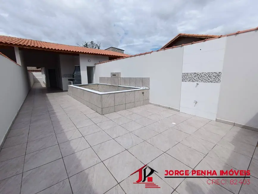 Foto 2 de Casa com 2 quartos à venda em Itanhaem - SP